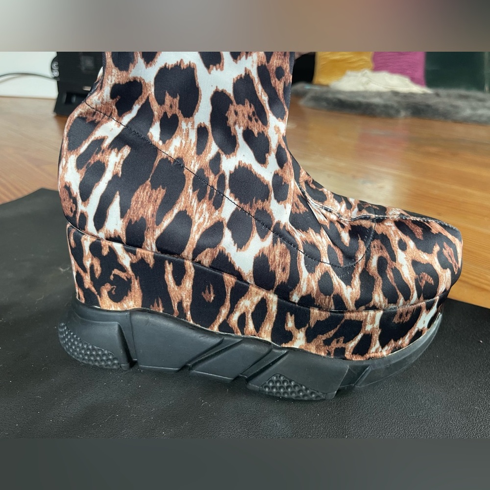 Platform leopard print sock boots